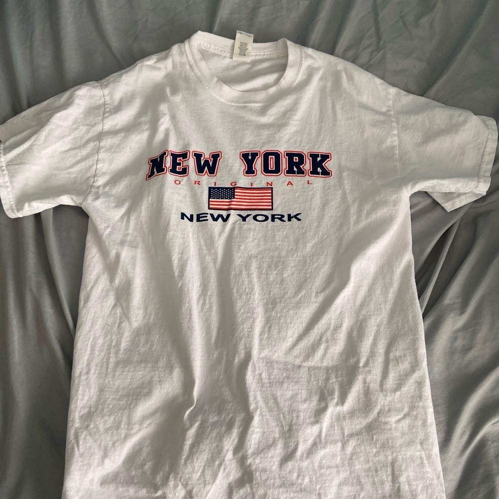 WHITE NEW YORK SHIRT